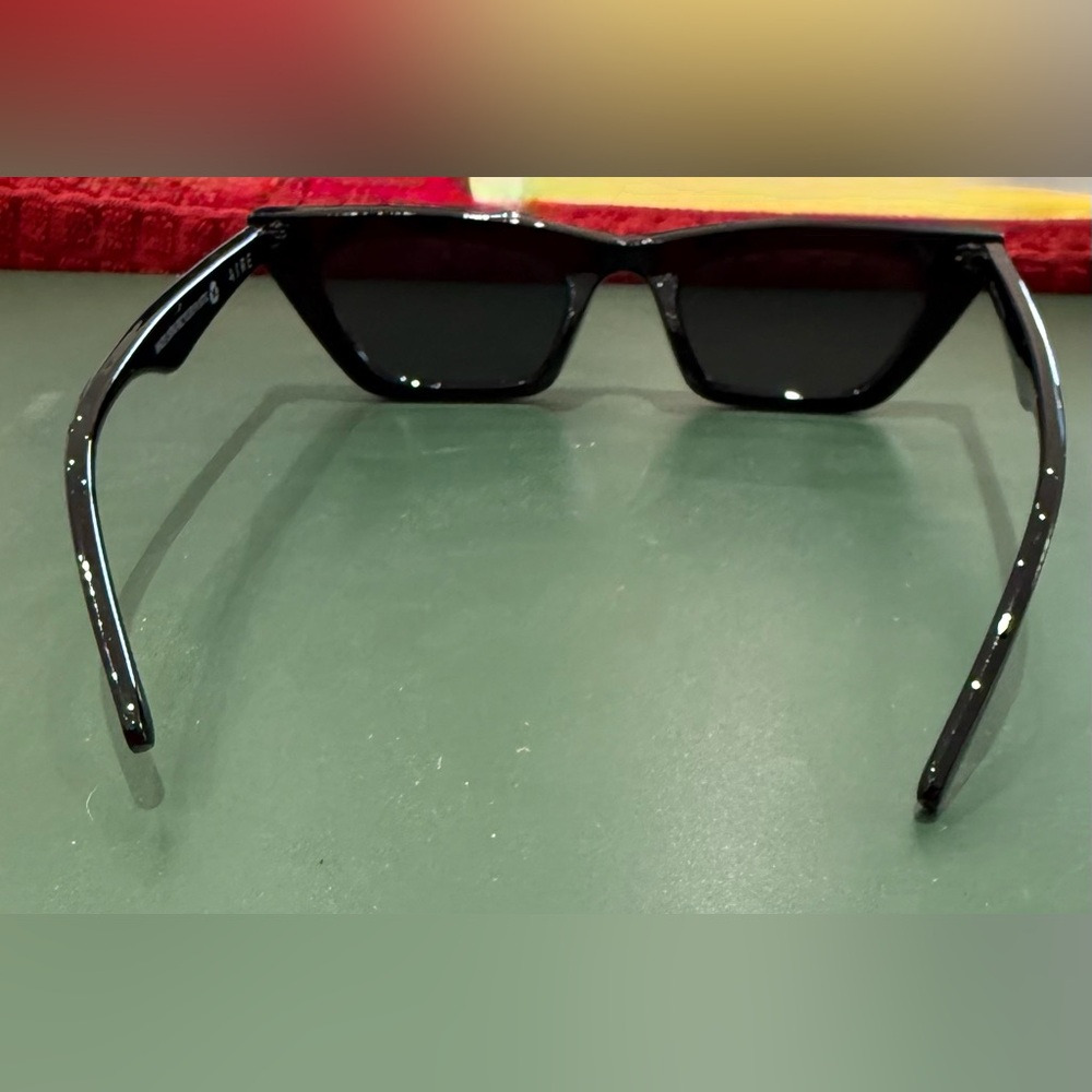 Aire Polaris Sunglasses in Black & Smoke Mono - Picture 7 of 8